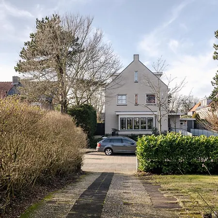 Heart Private Parking